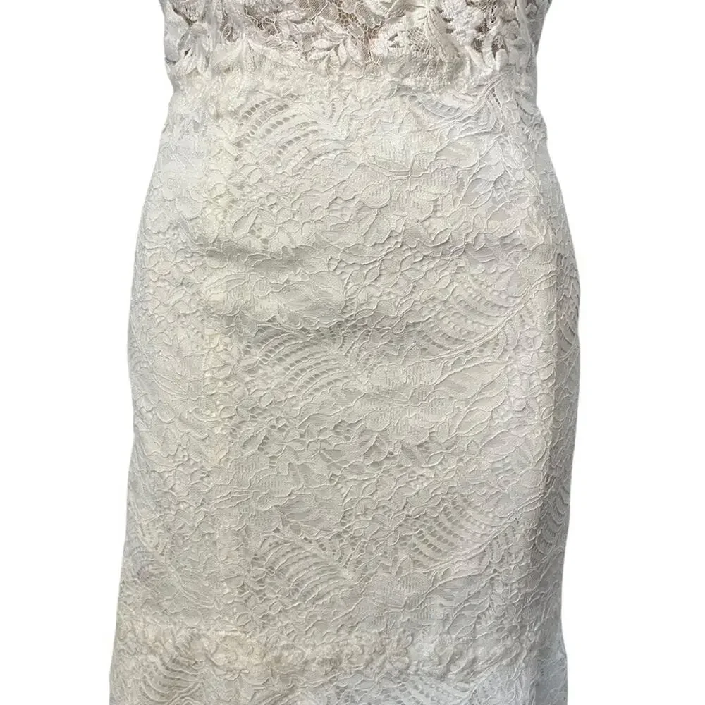 Melissa Sweet Ivory Lace V-Neck Trumpet Wedding Gown - Picture 7 of 16